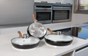 Sartenes titanio con tapa