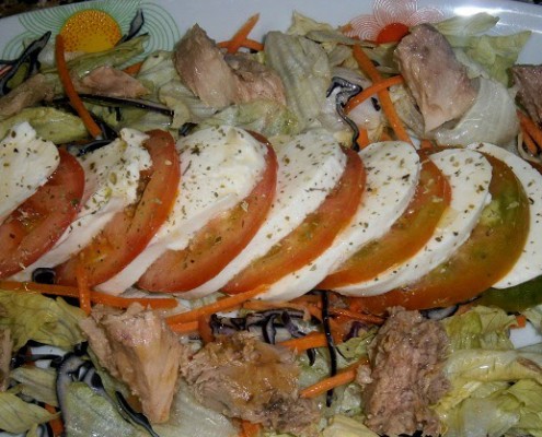 Ensalada con mozzarella