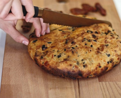 Pan de patata, olivas y tomate seco ollas gm